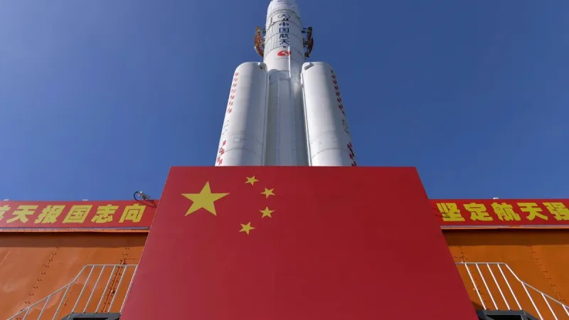  الصين تكمل بنجاح اختبار الإشعال لمحرك صاروخي جديد يعمل بالوقود السائل