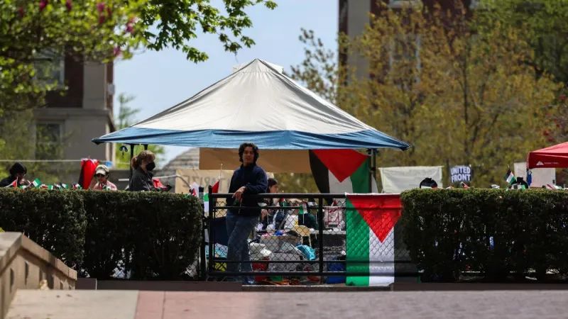 بالصور- استمرار الاحتجاجات المؤيدة للفلسطينيين في الجامعات الأميركية... ومناوشات مع داعمين لإسرائيل