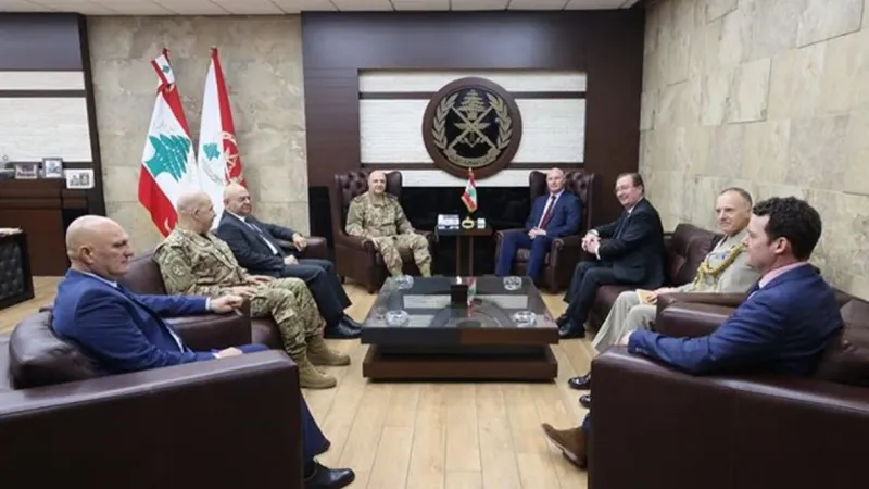 نائب رئيس هيئة أركان الدفاع البريطانية ينهي زيارته إلى لبنان: للعمل معاً لتجنب التصعيد في جنوب لبنان