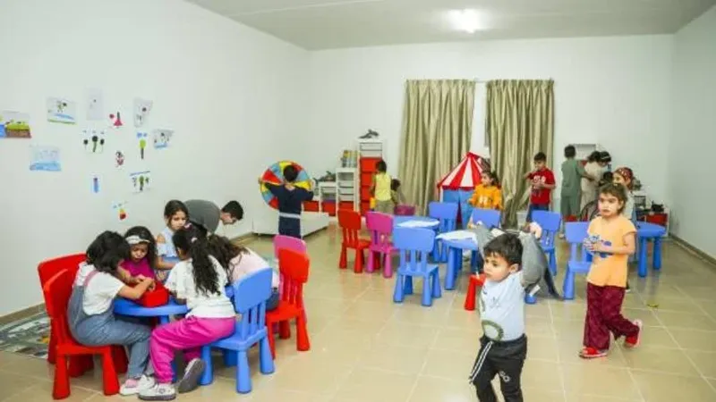 «التنمية الأسرية» تواصل تقديم الدعم النفسي لضيوف مدينة الإمارات الإنسانية