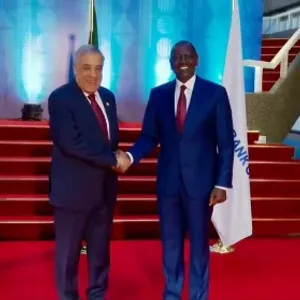 رئيسا كينيا وموريتانيا يحملان العرباوي نقل تحياتهما للرئيس تبون