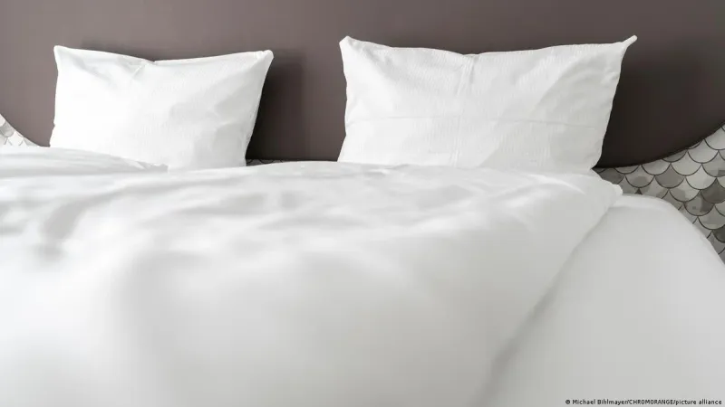 كم مرة يجب تغيير أغطية السرير؟