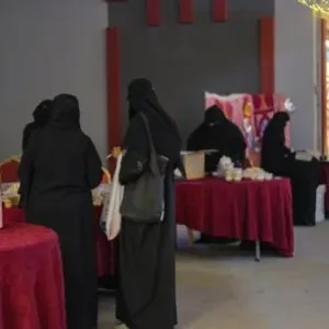 الهلال الأحمر الإماراتي يدشن المعرض التسويقي الـ2 للأسر المنتجة بالمكلا