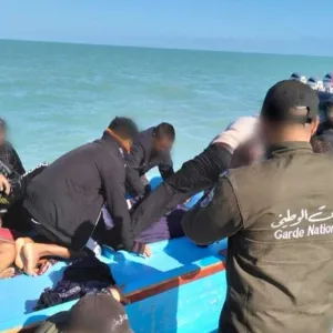 العثور على 9 جثث في تونس إثر غرق مركب مهاجرين (صور)