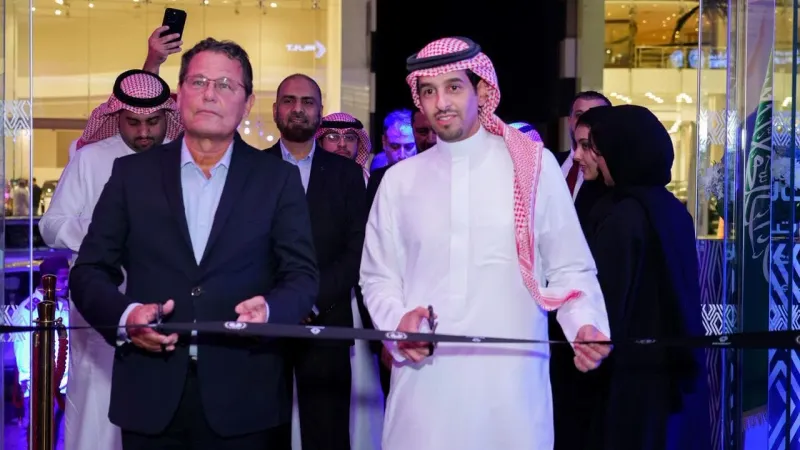 Wallan Trading opens Renault showroom in Automall Jeddah