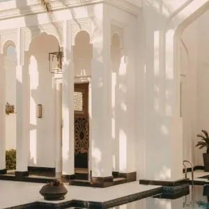رافلز قصر العرين البحرين يقدم عرضاً استثنائياً للمواطنين والمقيمين في دول مجلس التعاون الخليجي