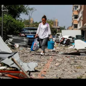 مقتل شخص وإصابة العشرات جراء إعصار شرقي الصين