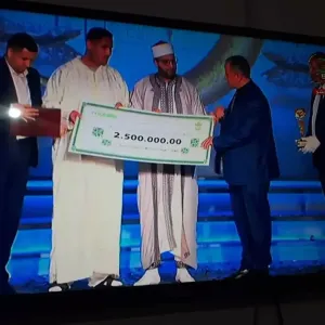 إيهاب بحطيطة من الأغواط يفوز بجائزة تاج القرآن